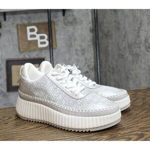 Universal Thread White and Silver Platform Lace-Up Sneakers 9.5 Bridal